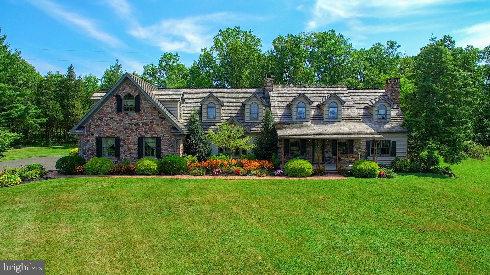 3276 Hillegass Road Pennsburg, PA 18073 - Photo 1 of 60 Gallery Image 1