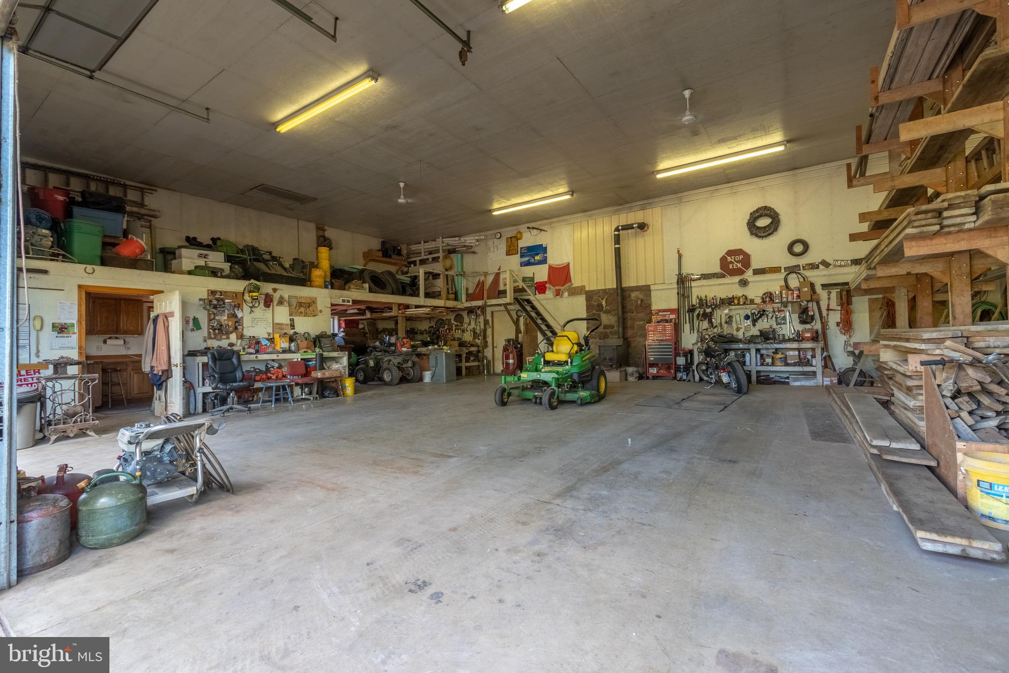 3276 Hillegass Road Pennsburg, PA 18073 - Photo 46 of 60 Gallery Image 46