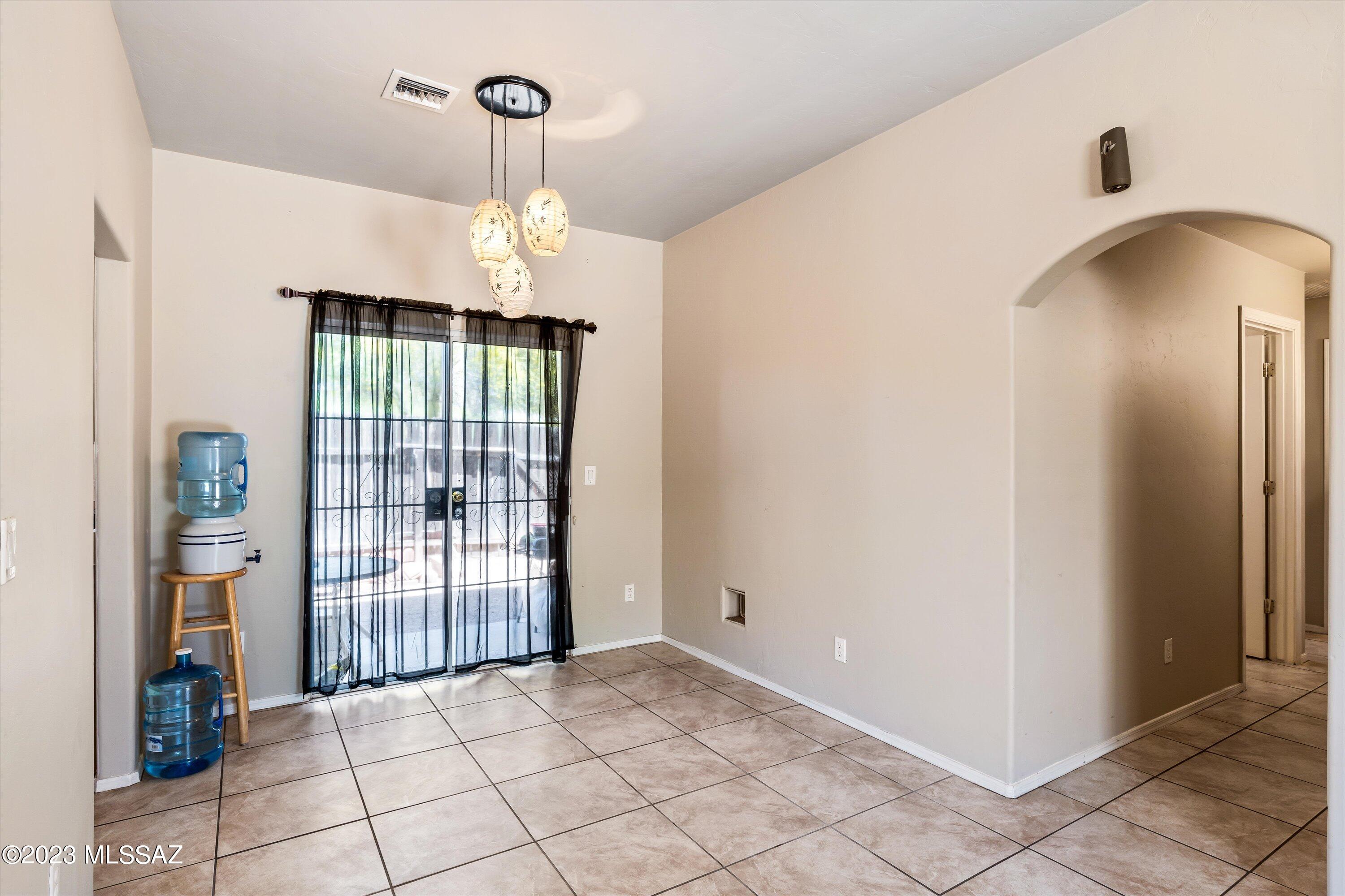 3534 South Mission Road, Unit 1 Tucson, AZ 85713 - Photo 10 of 40
