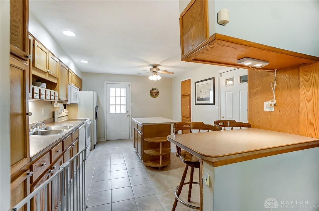 6213 Carnation Road Dayton, OH 45449 - Photo 10 of 40 Gallery Image 10