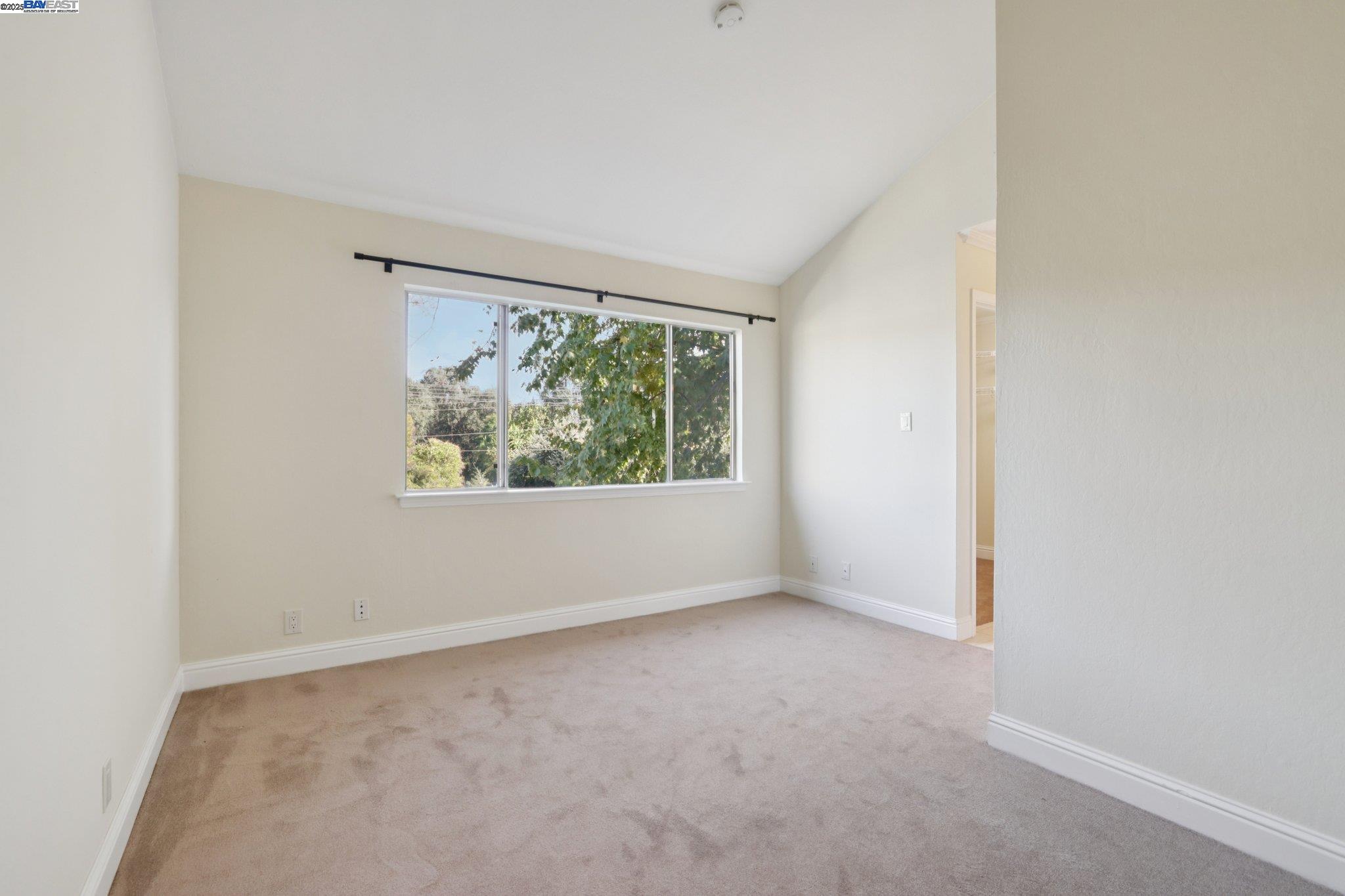 2720 Oak Road, Unit 127 Walnut Creek, CA 94597 - Photo 20 of 38