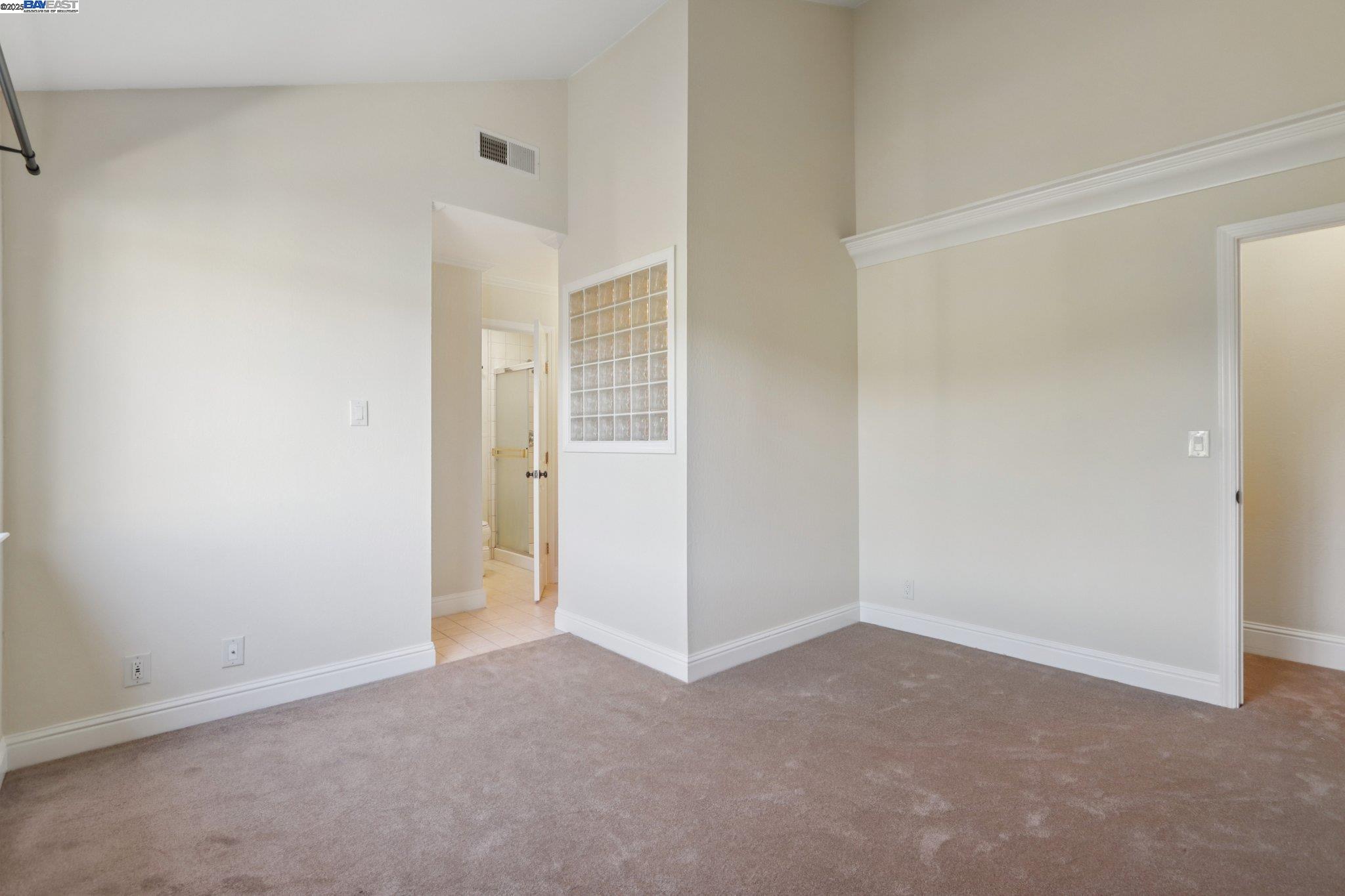 2720 Oak Road, Unit 127 Walnut Creek, CA 94597 - Photo 21 of 38