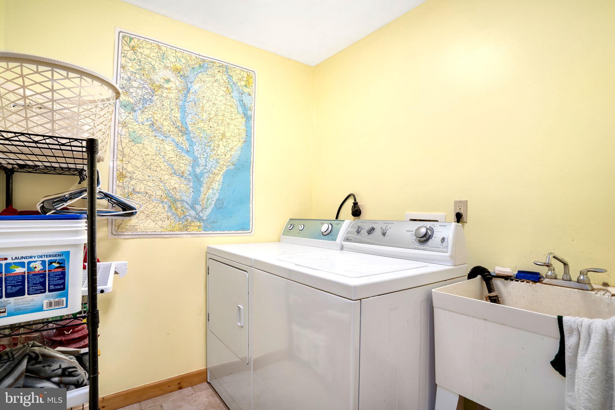 938 Fetchett Road Bentonville, VA 22610 - Photo 20 of 29 Basement laundry