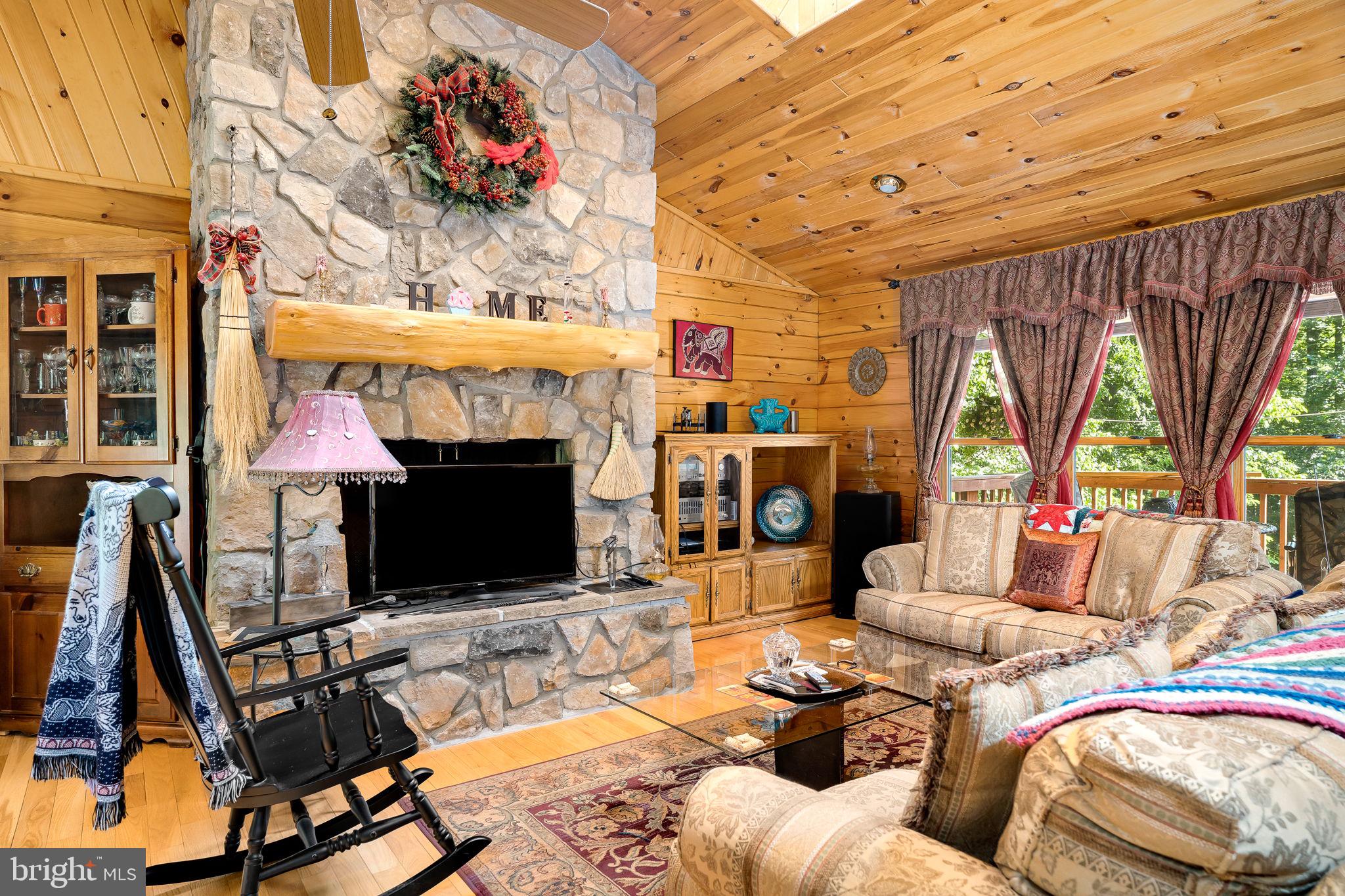 938 Fetchett Road Bentonville, VA 22610 - Photo 5 of 29 Working wood burning fireplace