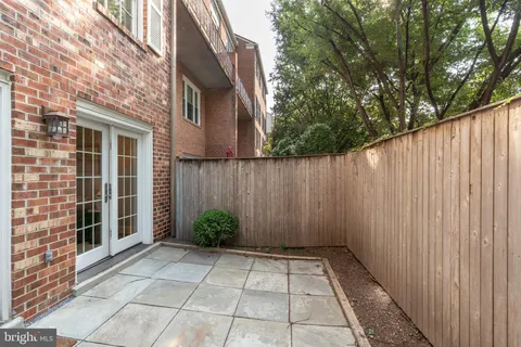$899,000 | 3299 Sutton Place Northwest, Unit C, Washington, DC 20016