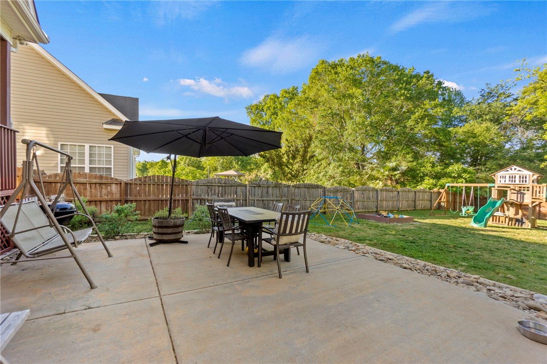 226 Streams Way Anderson, SC 29625 - Photo 21 of 25 Patio