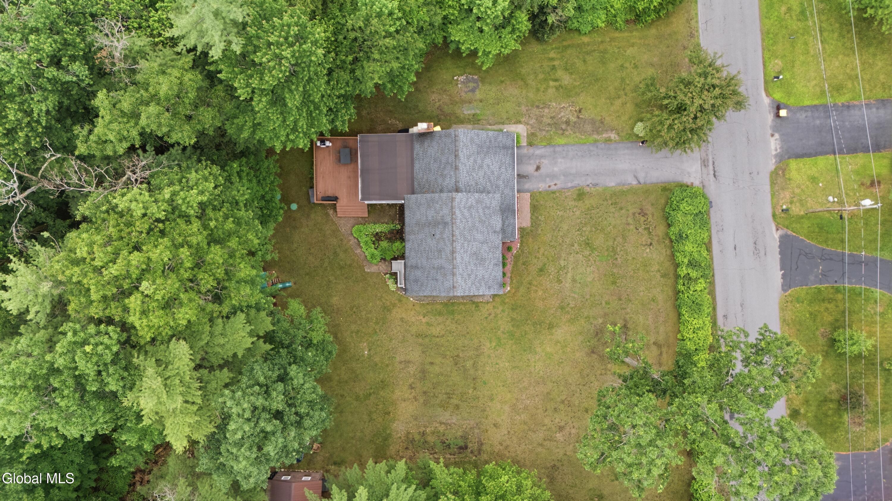 32 Kings Road Lake George, NY 12845 - Photo 35 of 37 DJI_20260615104509_0075_D