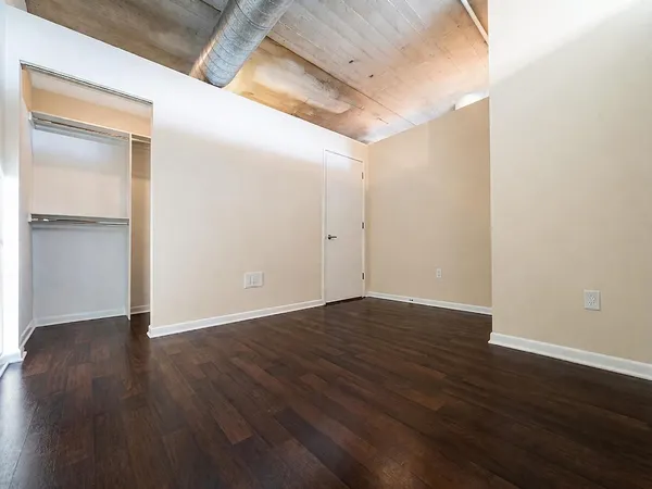 $225,000 | 1550 South Blue Island Avenue, Unit 721, Chicago, IL 60608