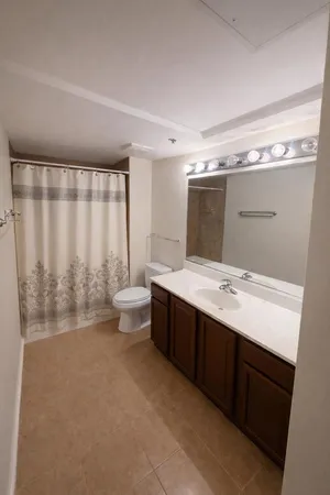 $225,000 | 1550 South Blue Island Avenue, Unit 721, Chicago, IL 60608
