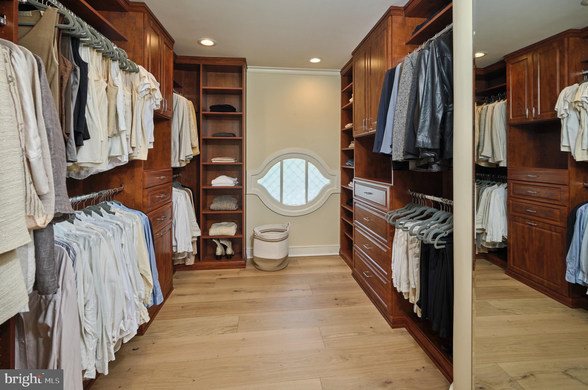 3052 River Road New Hope, PA 18938 - Photo 29 of 41 Primary Closet