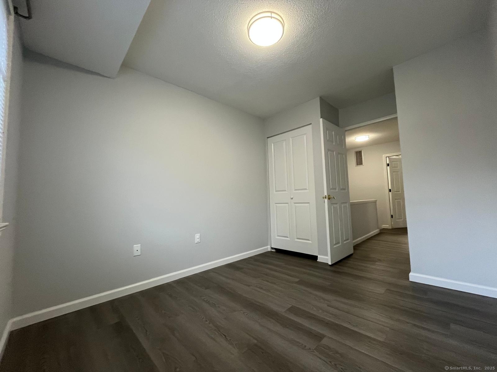 221 Cottonwood Road, Unit 221 Newington, CT 06111 - Photo 12 of 20