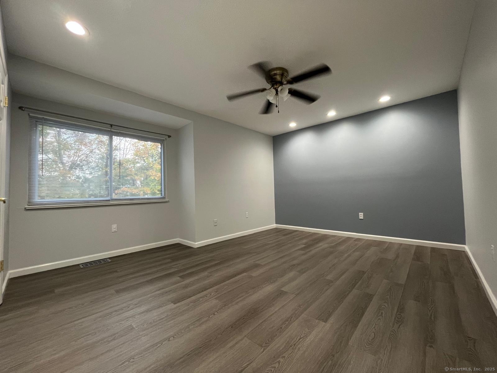 221 Cottonwood Road, Unit 221 Newington, CT 06111 - Photo 9 of 20