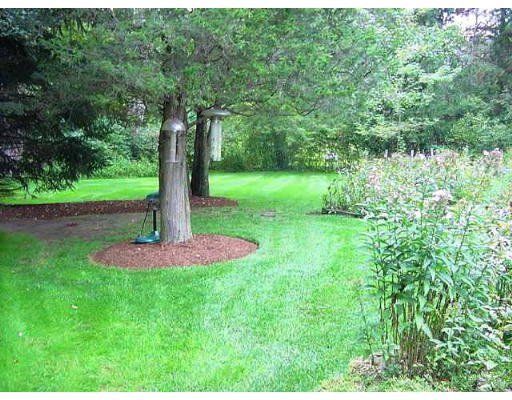 390 North Road Bedford, MA 01730 - Photo 12 of 24 Gallery Image 12