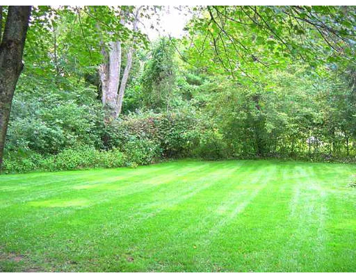 390 North Road Bedford, MA 01730 - Photo 9 of 24 Gallery Image 9