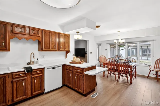 $345,000 | 313 Hazelwood Drive, Alhambra, IL 62001