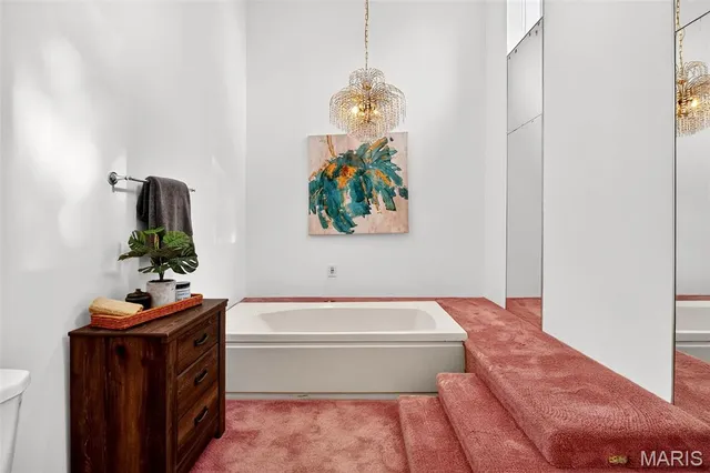 $345,000 | 313 Hazelwood Drive, Alhambra, IL 62001