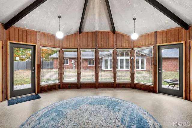 $345,000 | 313 Hazelwood Drive, Alhambra, IL 62001