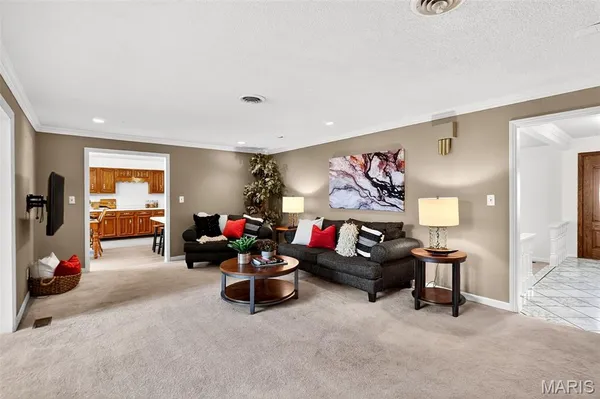 $345,000 | 313 Hazelwood Drive, Alhambra, IL 62001