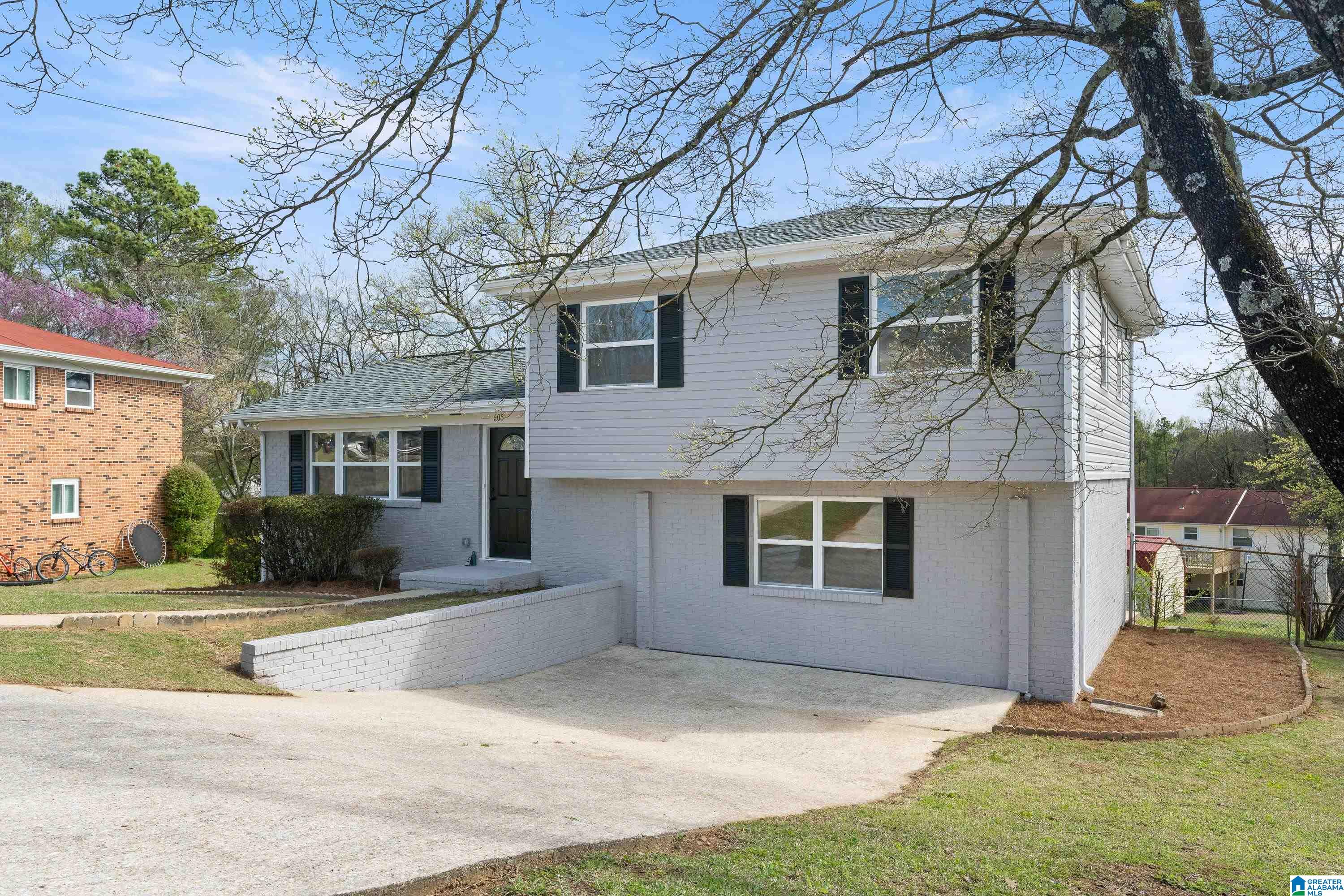 605 Old Pine Road Birmingham, AL 35214 - Photo 3 of 26