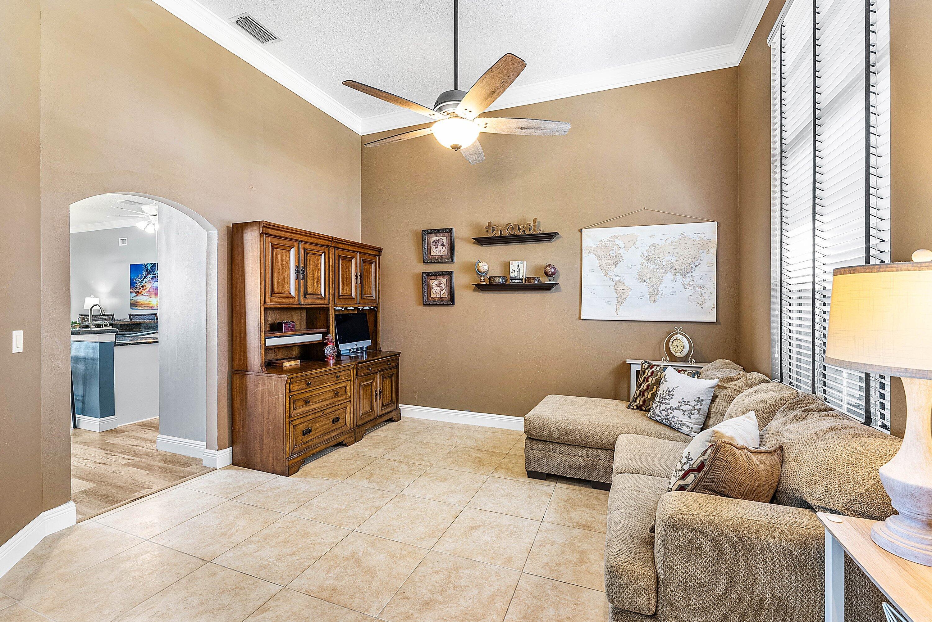 20139 South Key Drive Boca Raton, FL 33498 - Photo 8 of 51 Living Room