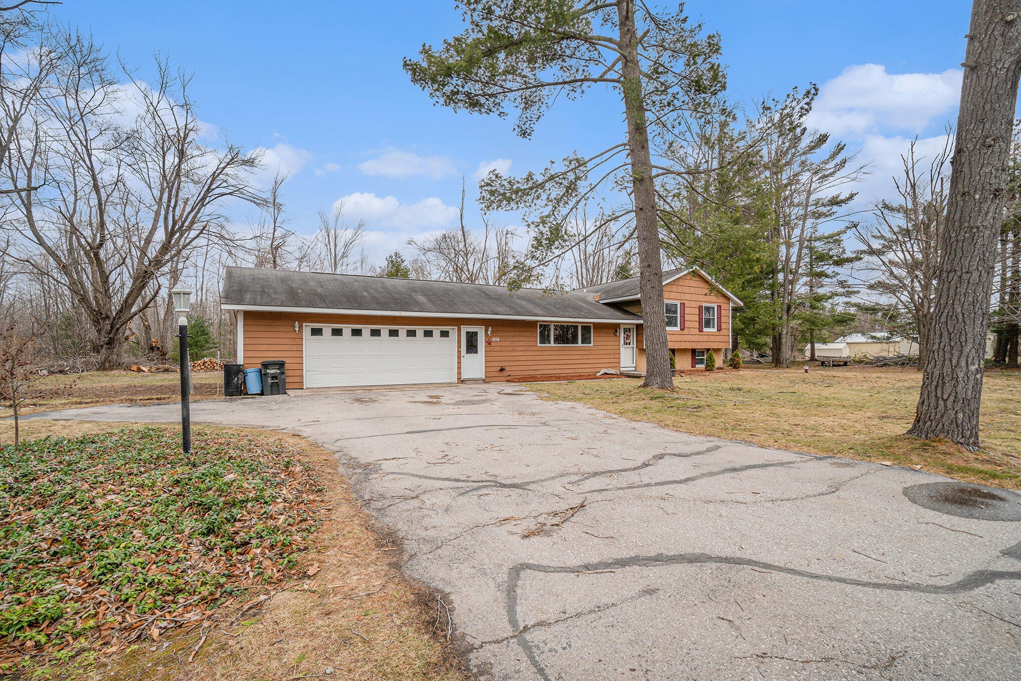 2038 Maple Grove Road Cheboygan, MI 49721 - Photo 3 of 34 Gallery Image 3