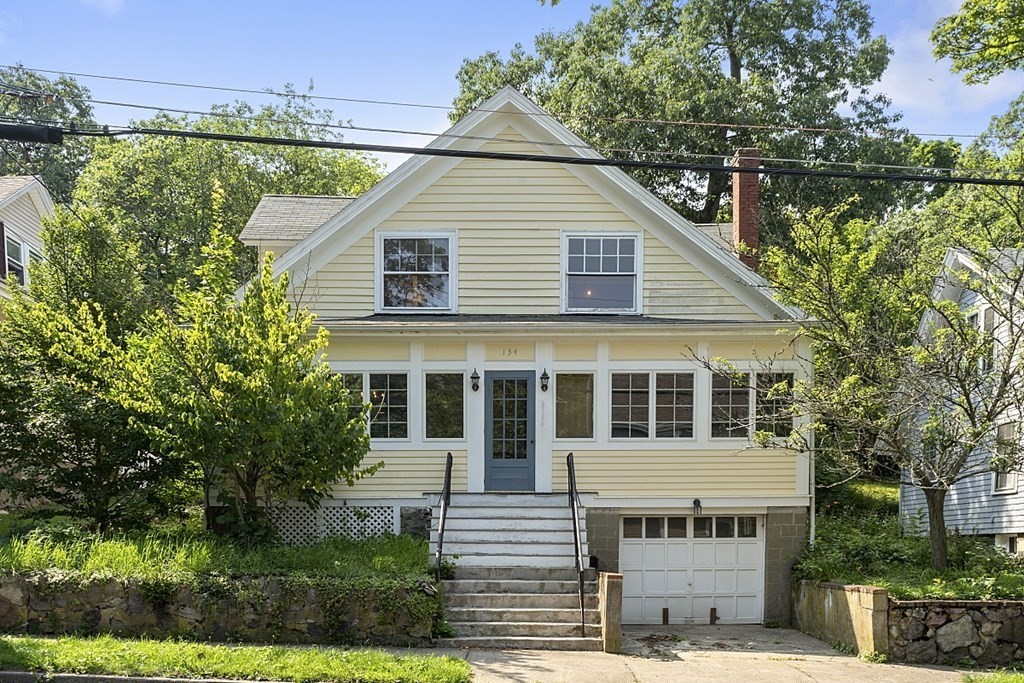 134 Bellevue Road Lynn, MA 01904 - Photo 1 of 36 Gallery Image 1