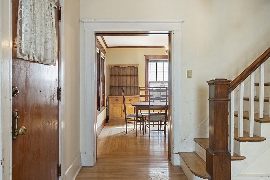 134 Bellevue Road Lynn, MA 01904 - Photo 5 of 36 Gallery Image 5