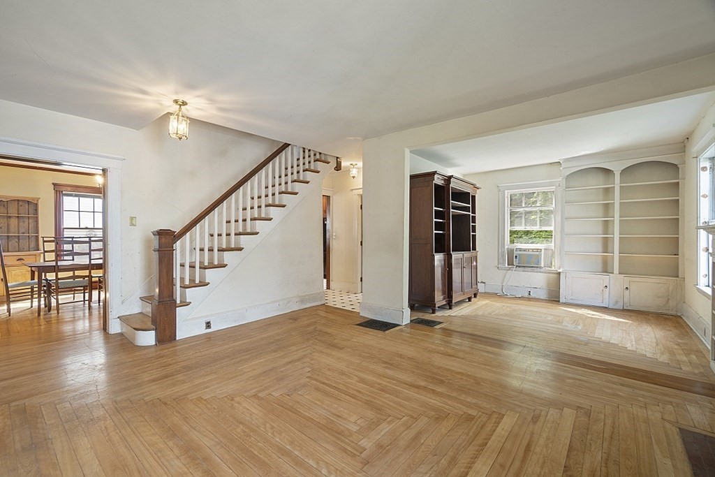 134 Bellevue Road Lynn, MA 01904 - Photo 7 of 36 Gallery Image 7