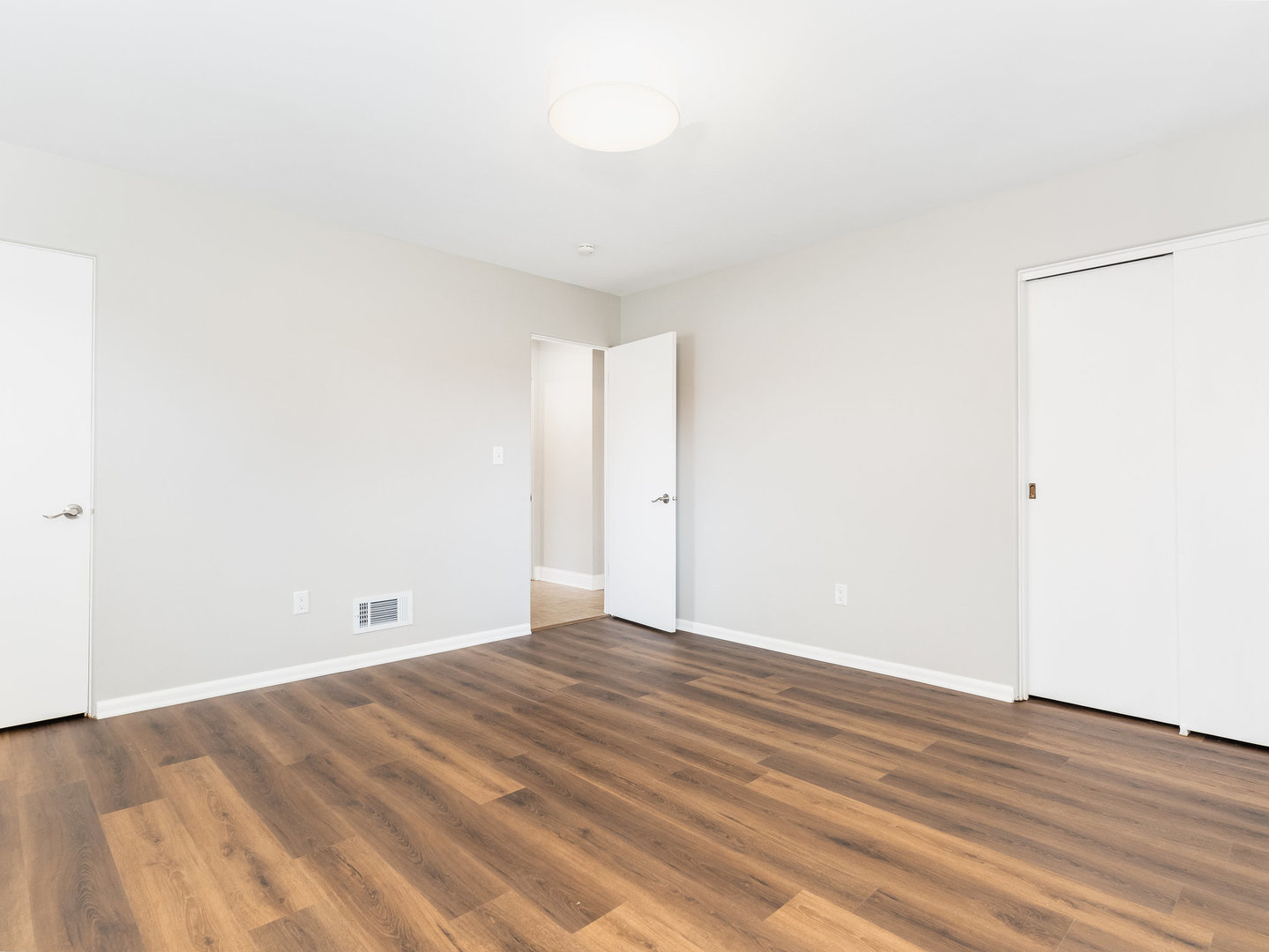 2210 Caton Road Ottawa, IL 61350 - Photo 15 of 25 Gallery Image 15