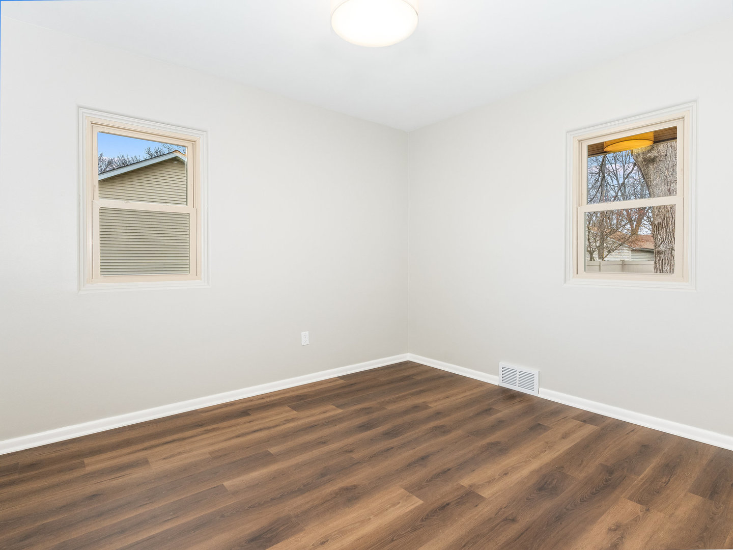 2210 Caton Road Ottawa, IL 61350 - Photo 17 of 25 Gallery Image 17