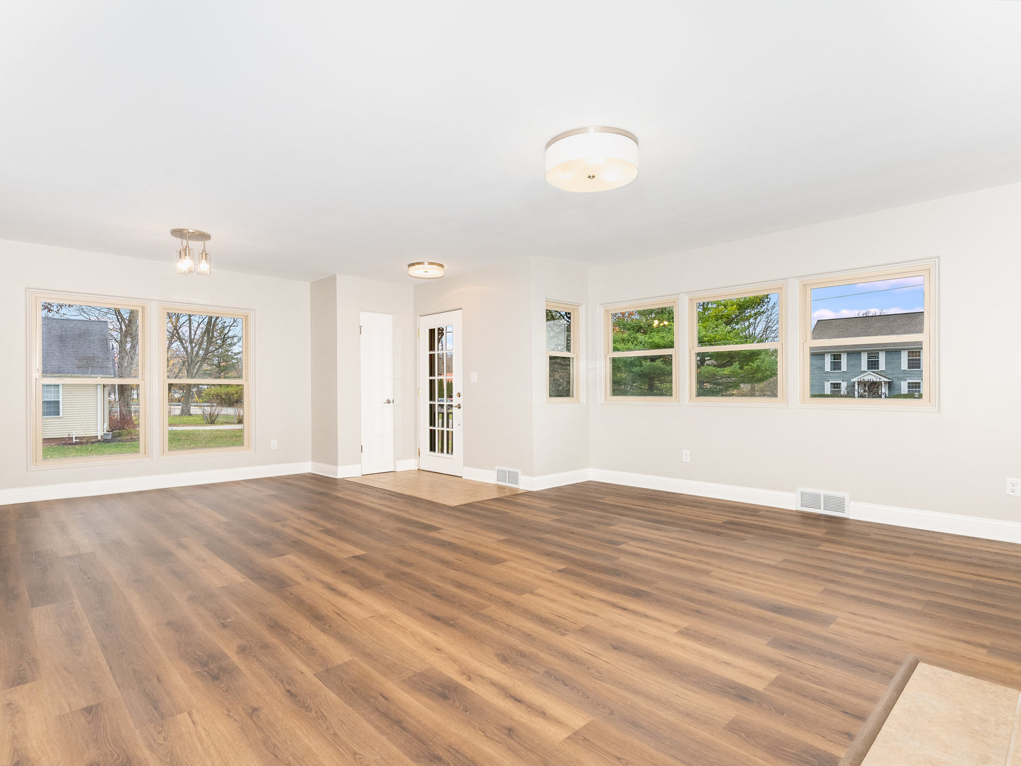 2210 Caton Road Ottawa, IL 61350 - Photo 6 of 25 Gallery Image 6