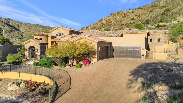 $2,400,000 | 14239 South 14th Street, Phoenix, AZ 85048