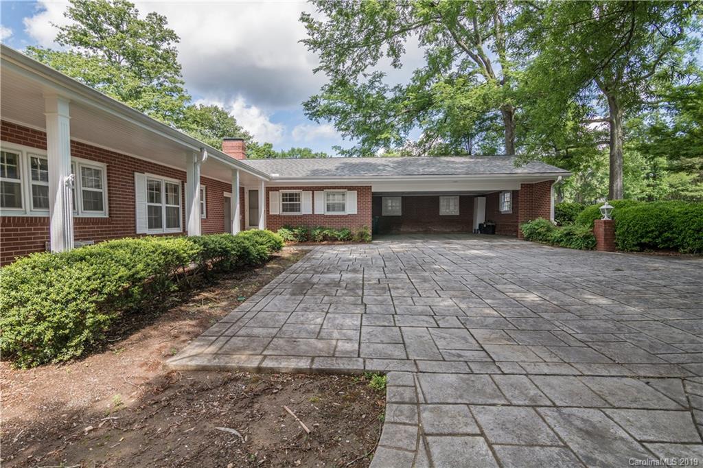 16 Oak Road Salisbury, NC 28144 - Photo 3 of 45 Gallery Image 3