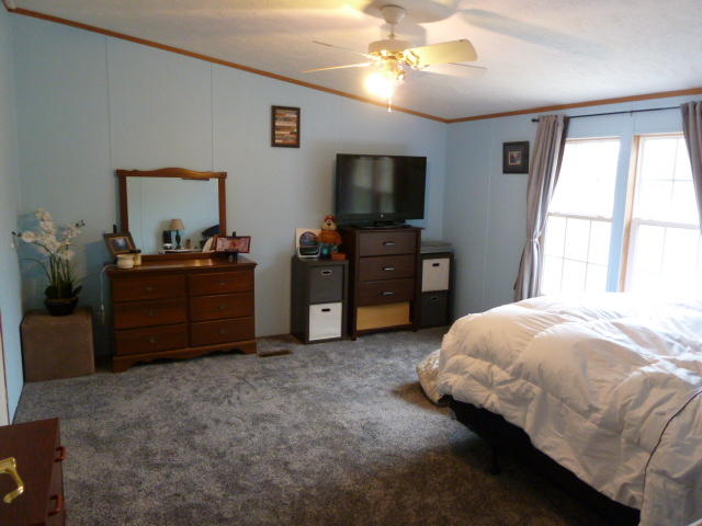 8019 Dan McBee Road Corryton, TN 37721 - Photo 8 of 29 P1190588