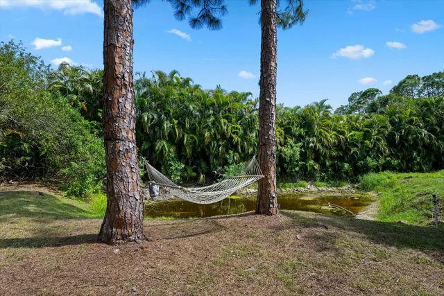a view of outdoor space with entertaining space