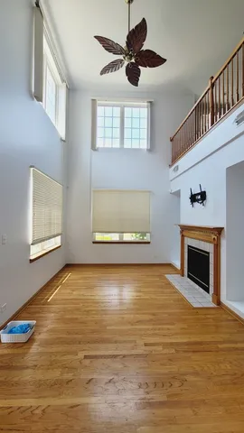 $2,100 | 2592 Hillsboro Boulevard, Unit 2592, Aurora, IL 60503