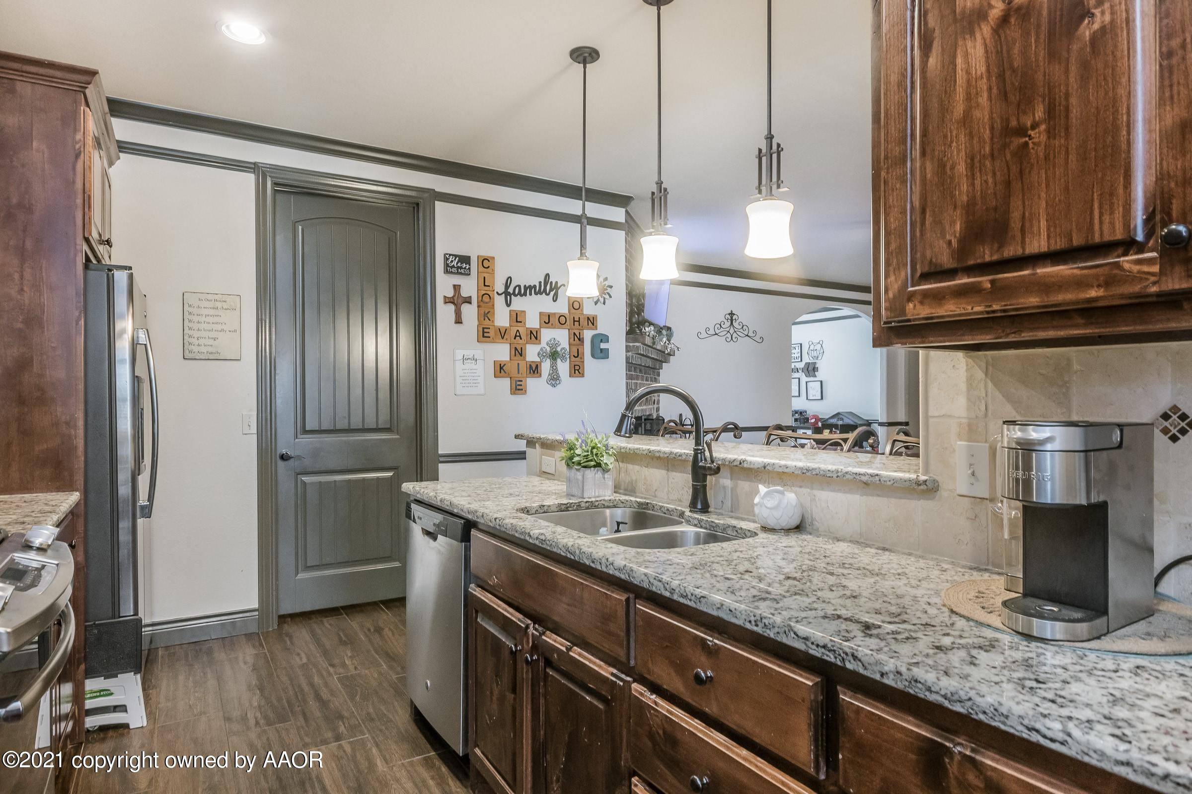 7307 Rochester Drive Amarillo, TX 79118 - Photo 7 of 22 008_Kitchen-3