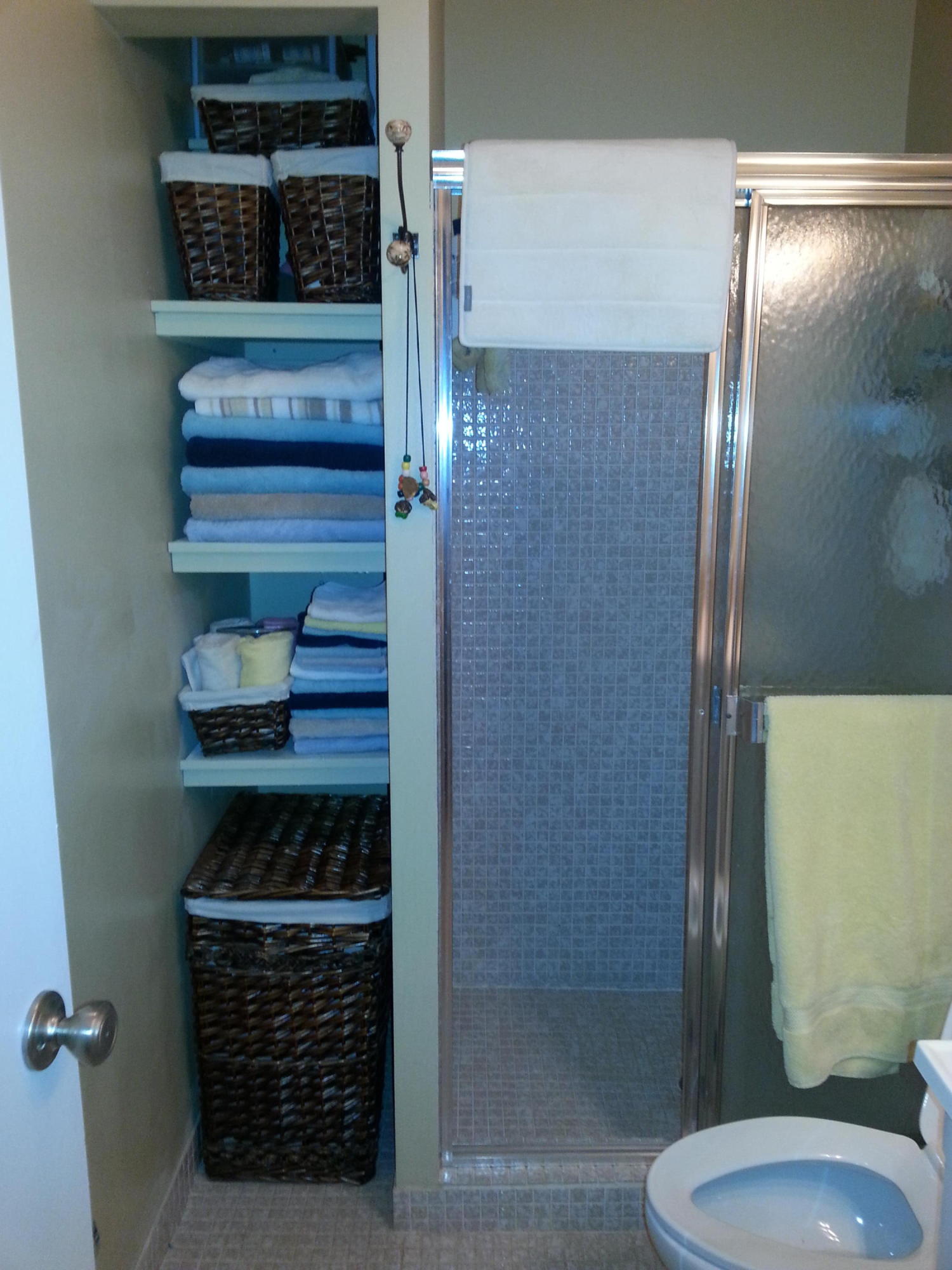 3331 Valley Road, Unit B Boynton Beach, FL 33435 - Photo 17 of 19 Bath