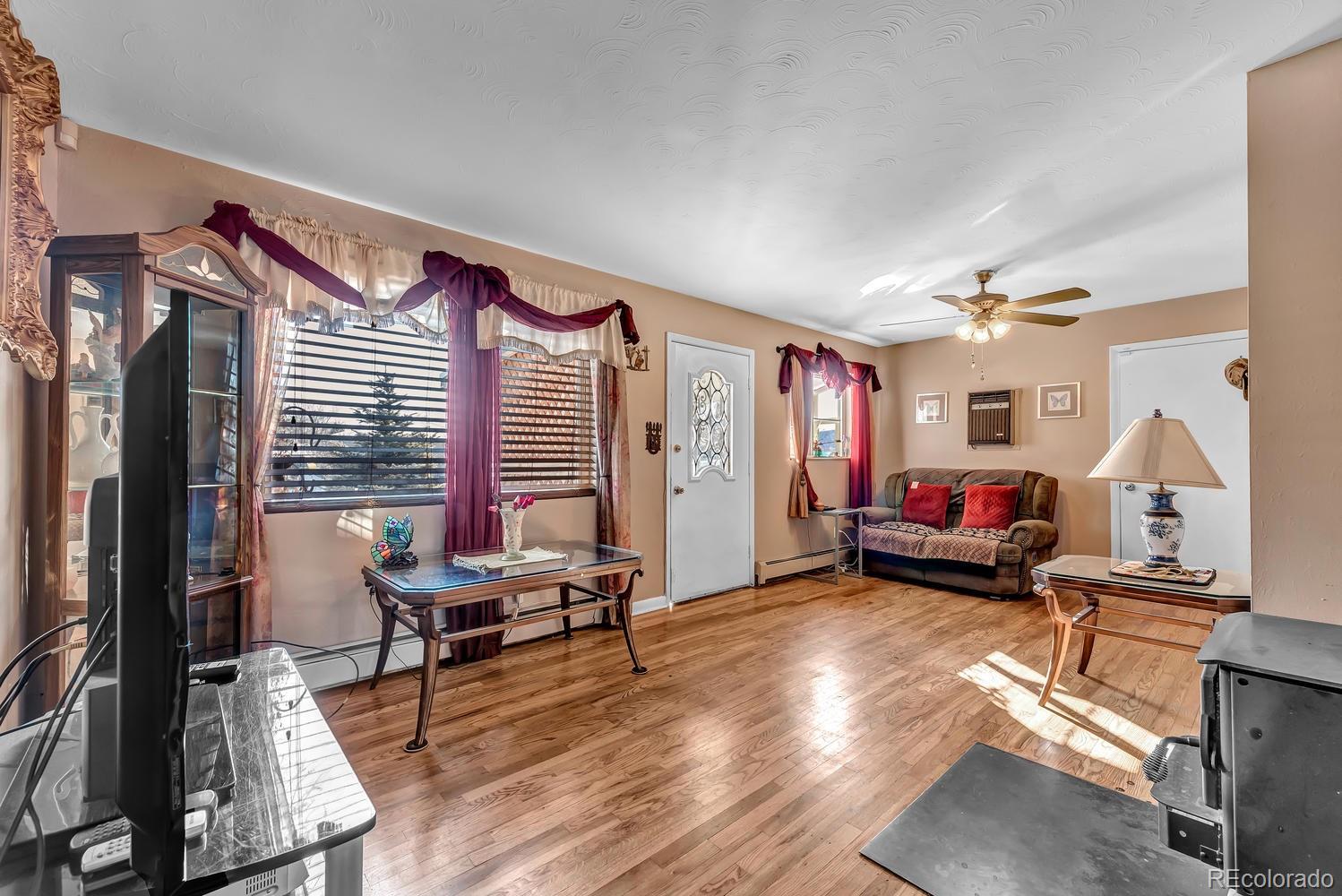 3885 Nelson Street Wheat Ridge, CO 80033 - Photo 5 of 24 Gallery Image 5