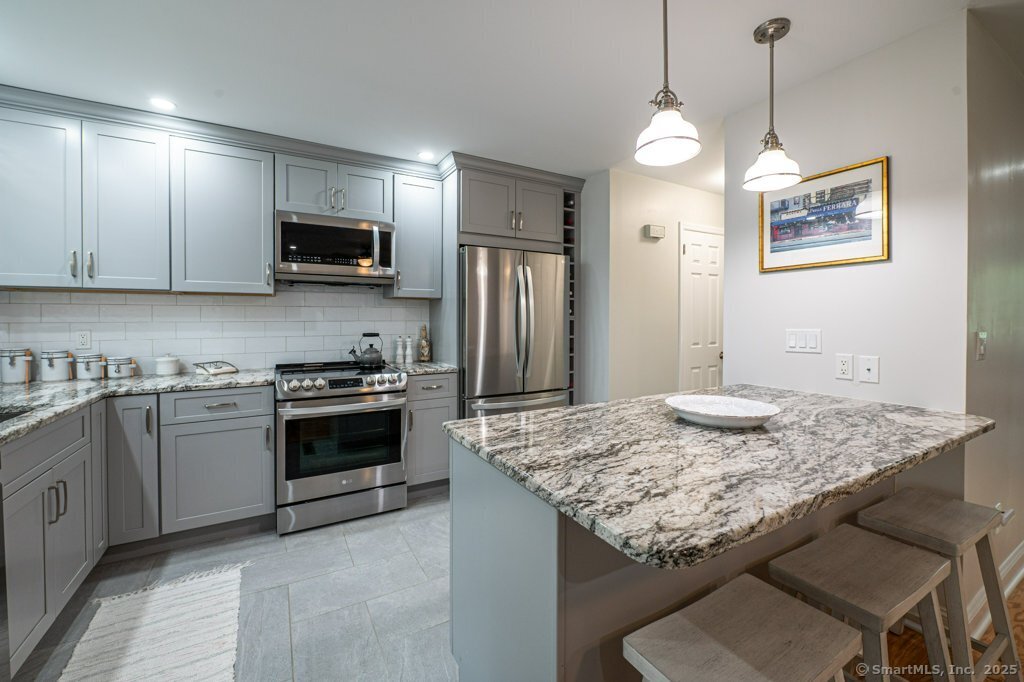 120 Sandy Point Road, Unit 120 Old Saybrook, CT 06475 - Photo 23 of 39