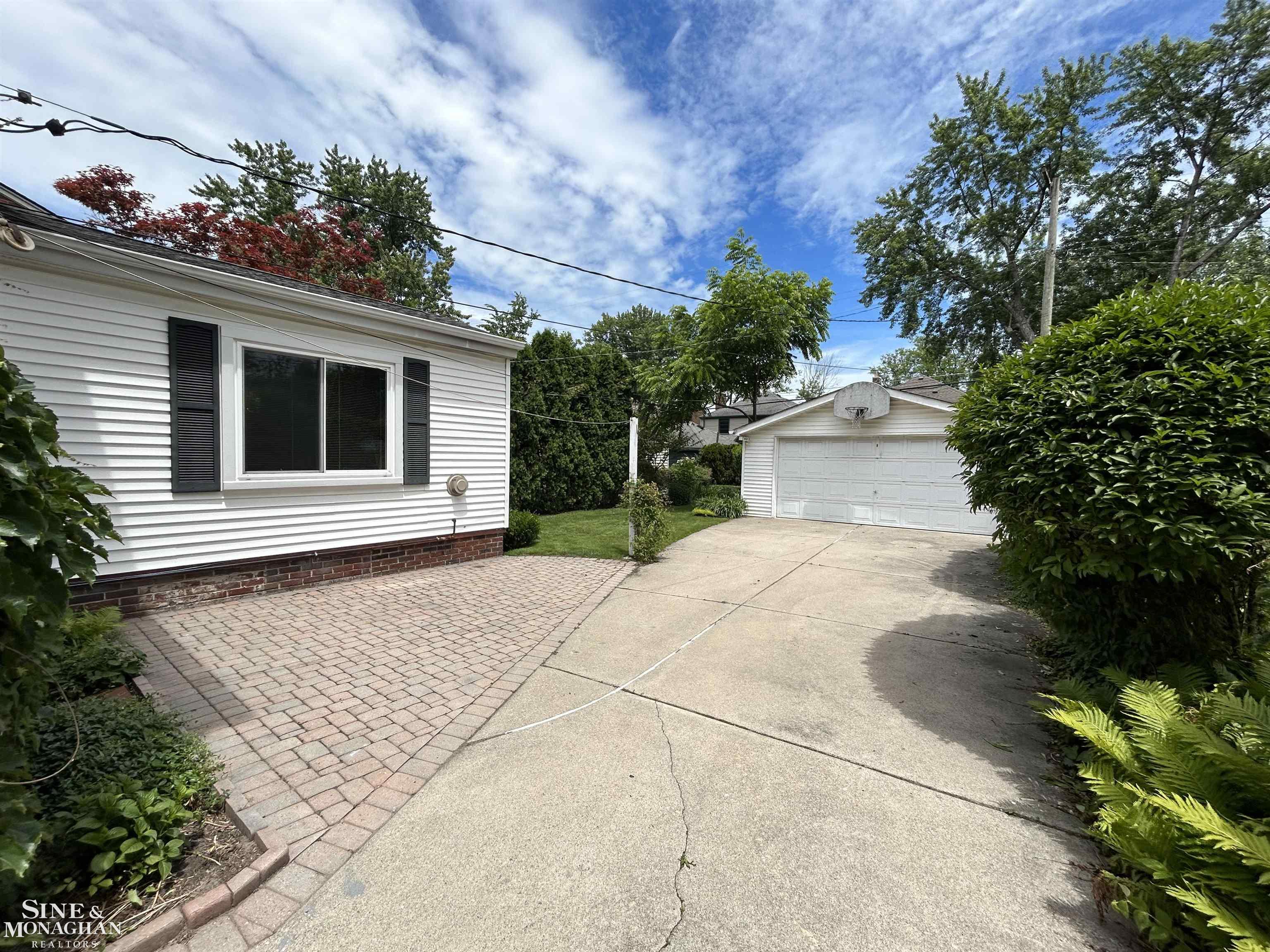 478 Fisher Road Grosse Pointe Farms, MI 48230 - Photo 10 of 10