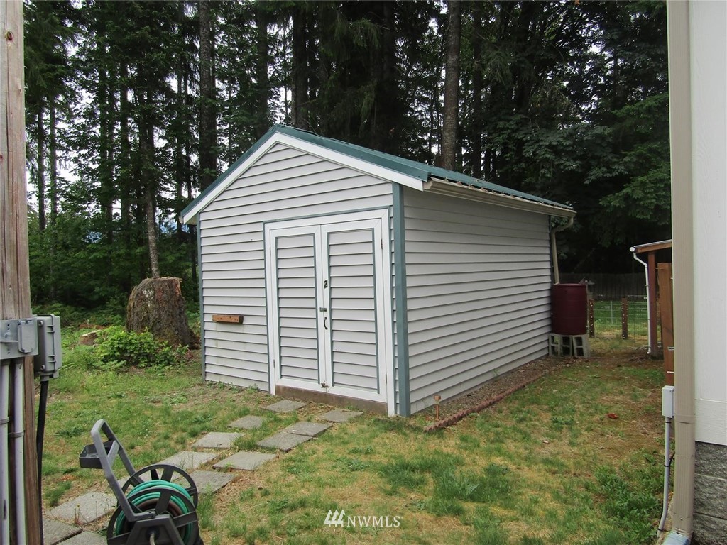 119 Gharet Road East Randle, WA 98377 - Photo 28 of 37 Gallery Image 28