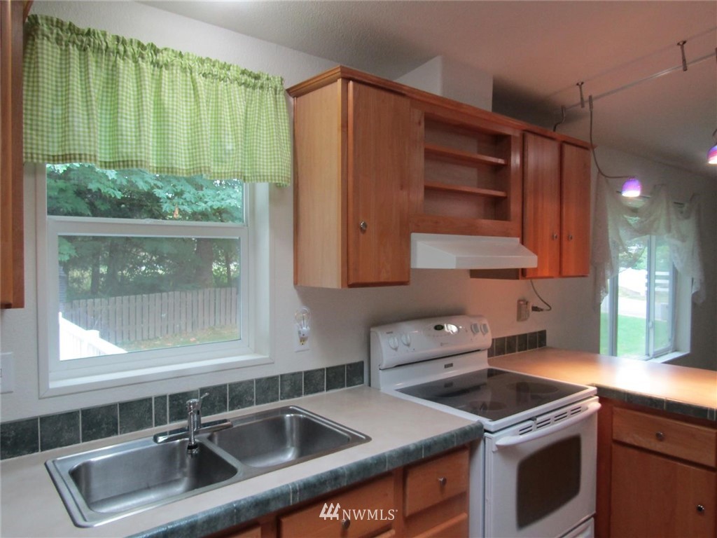 119 Gharet Road East Randle, WA 98377 - Photo 7 of 37 Gallery Image 7