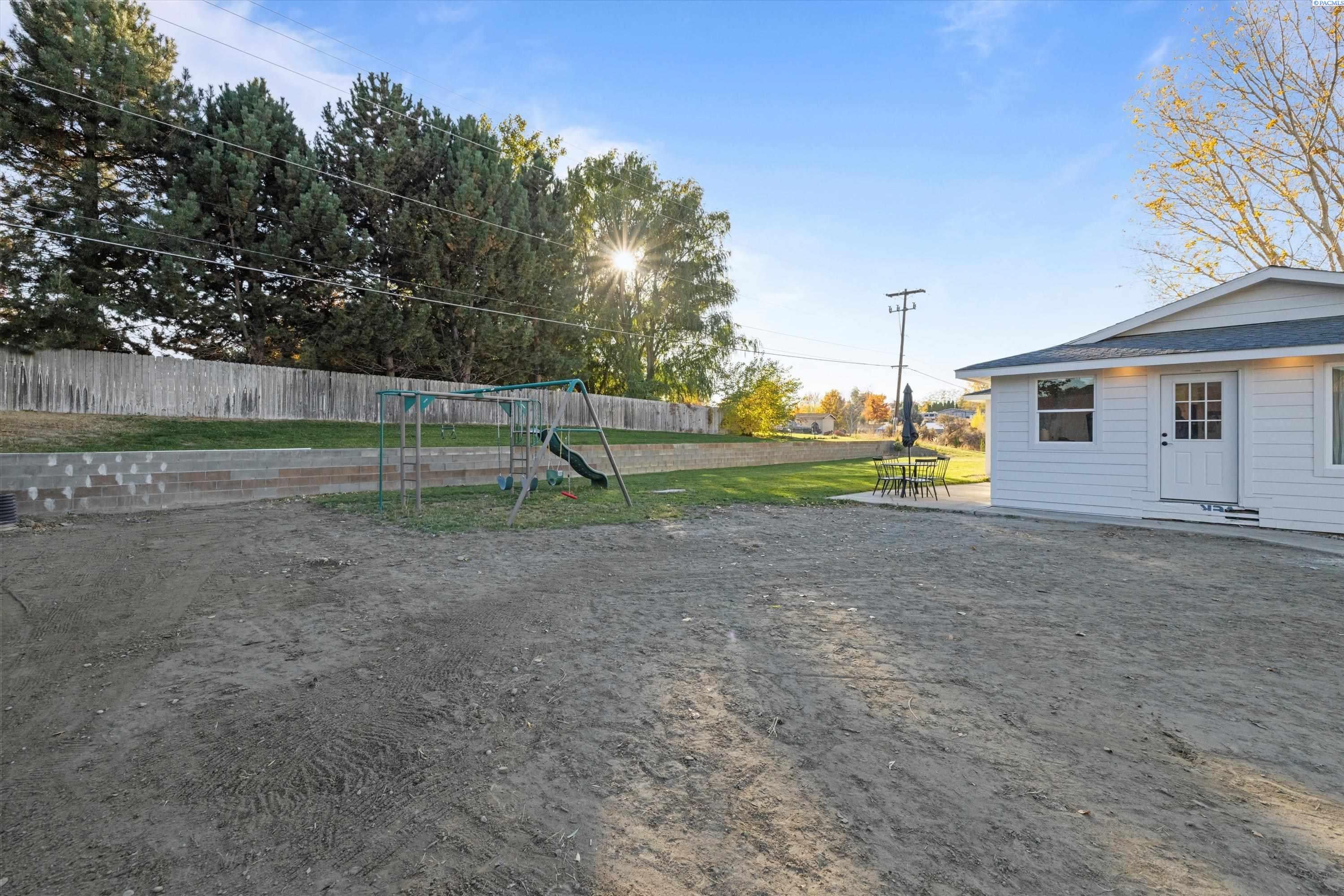 98407 East Reata Road Kennewick, WA 99338 - Photo 20 of 25 Gallery Image 20