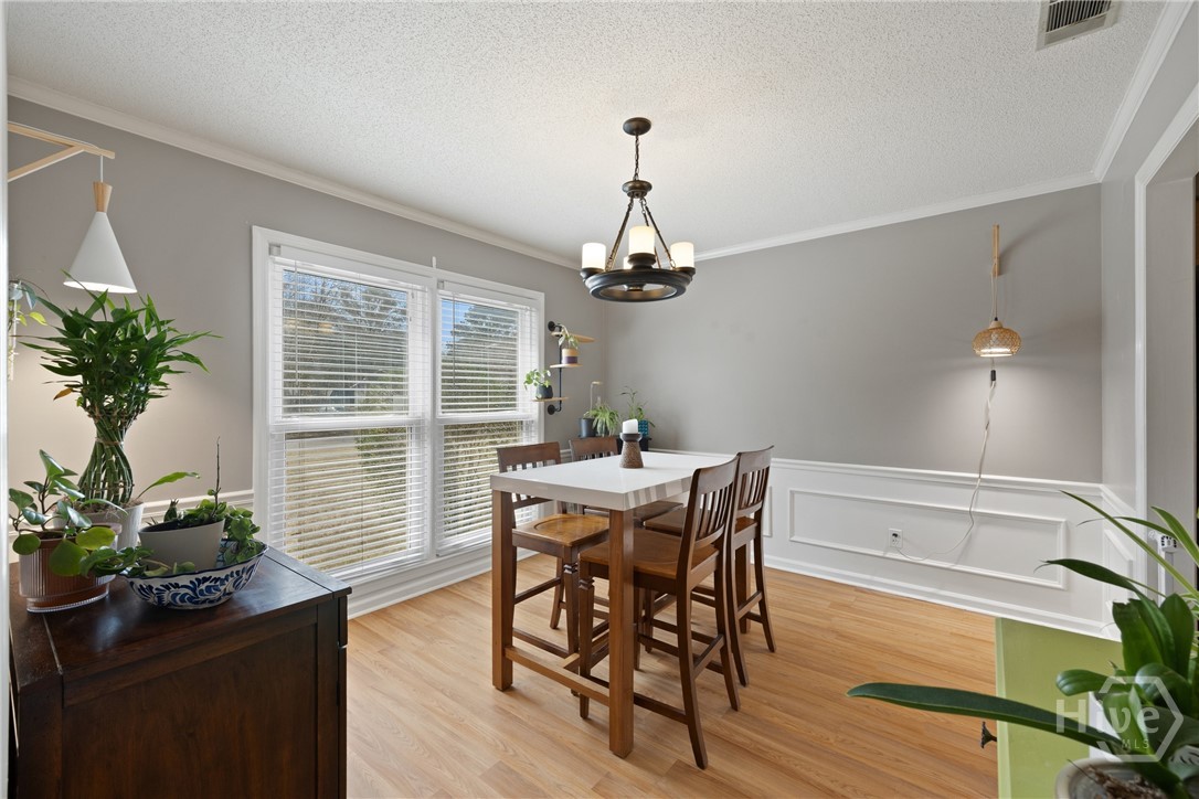 46 North Nicholson Circle Savannah, GA 31419 - Photo 5 of 43 Dining Room
