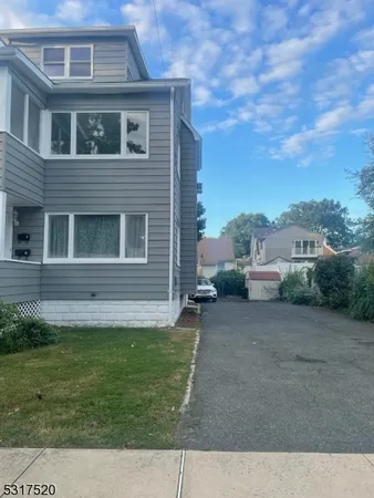$2,500 | 15 Ackerman Street, Unit 1, Bloomfield, NJ 07003