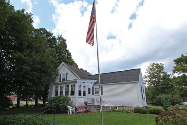 5 Terrace Way Townsend, MA 01469 - Photo 4 of 16 Gallery Image 4