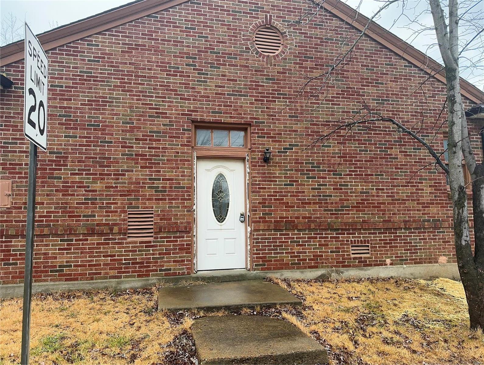 3847 Fee Fee Road Bridgeton, MO 63044 - Photo 5 of 7 Gallery Image 5