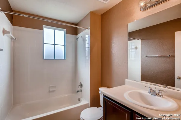 $1,950 | 11722 Caraway Hill, San Antonio, TX 78245