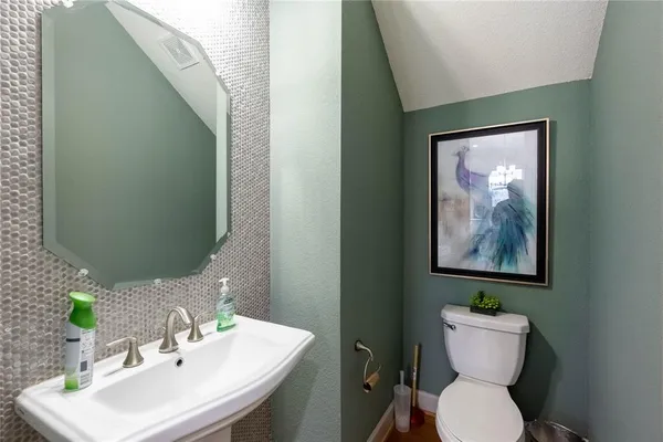 $4,500 | 1016 Peacock Boulevard, Carrollton, TX 75007